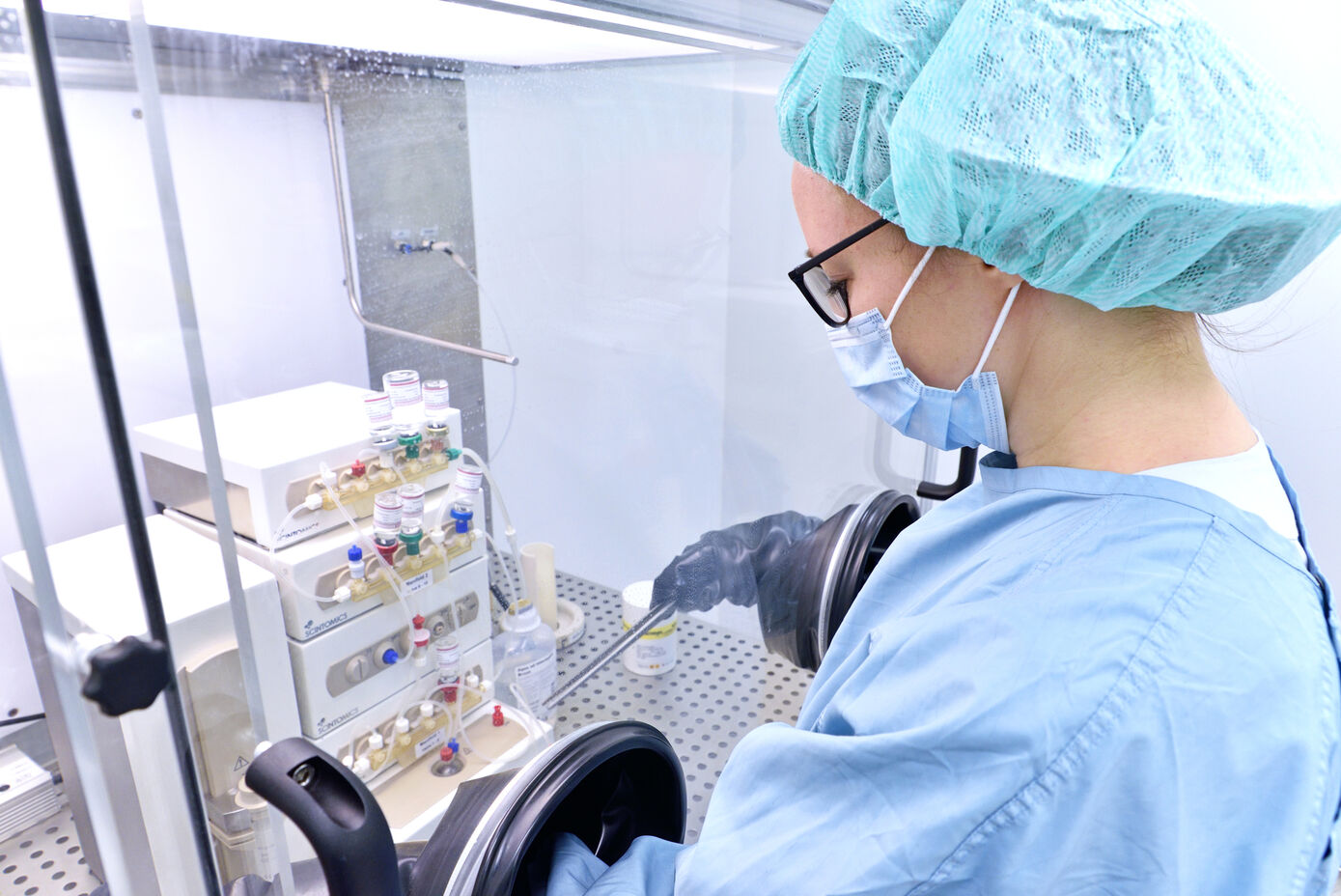 Symbolbild zur Ausbildung eines Medizinischen Technologen oder einer Medizinischen Technologin in der Radiologie.