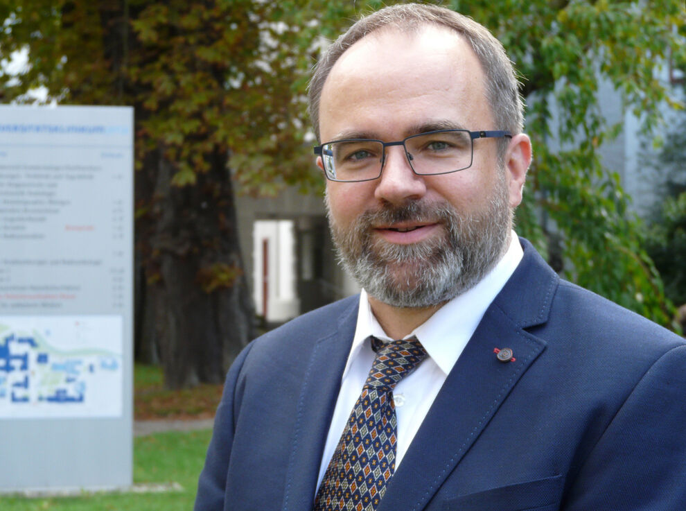 Prof. Dr. Horst Christian Vollmar, kommissarischer Direktor des Instituts für Allgemeinmedizin am UKJ. Foto: UKJ