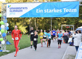 Bereits im vergangenen Jahr führte der Lauf gegen Krebs durch den Paradiespark. (Foto: UKJ)