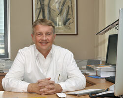 Prof. Dr. Utz Settmacher, Direktor der Klinik für Allgemein-, Viszeral- und Gefäßchirurgie am Universitätsklinikum Jena. Foto: UKJ