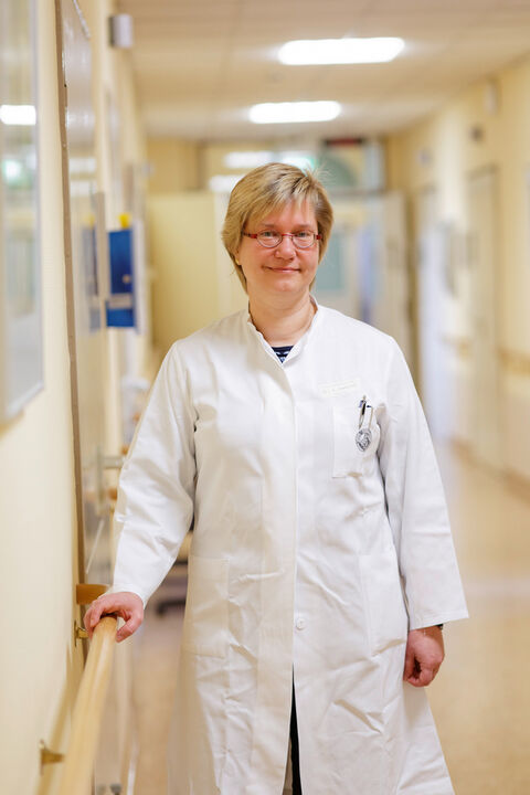 Dr. Anja Kwetkat ist Chefärztin der Klinik für Geriatrie, an der jährlich rund 650 Patienten behandelt werden.