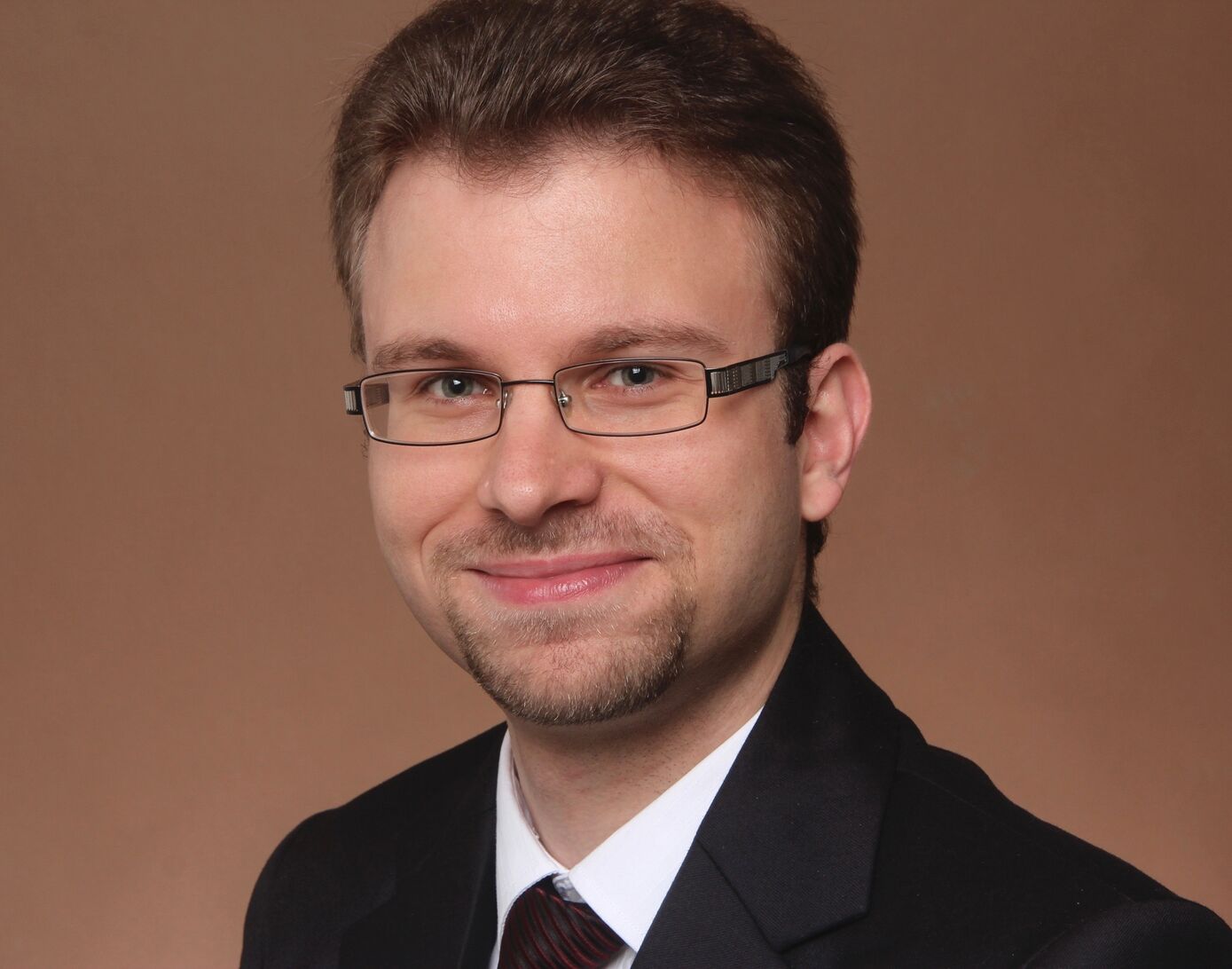 Dr. Matthias Mäurer von der Klinik für Strahlentherapie und Radioonkologie am UKJ. Foto: UKJ