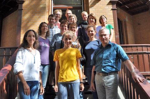 Ein multiprofessionelles Team aus Ärzten, Psychologen, Therapeuten, Pflegepersonal und Sozialarbeitern betreut die Patienten der Psychiatrischen Tagesklinik in der Humboldtstraße. Foto: UKJ