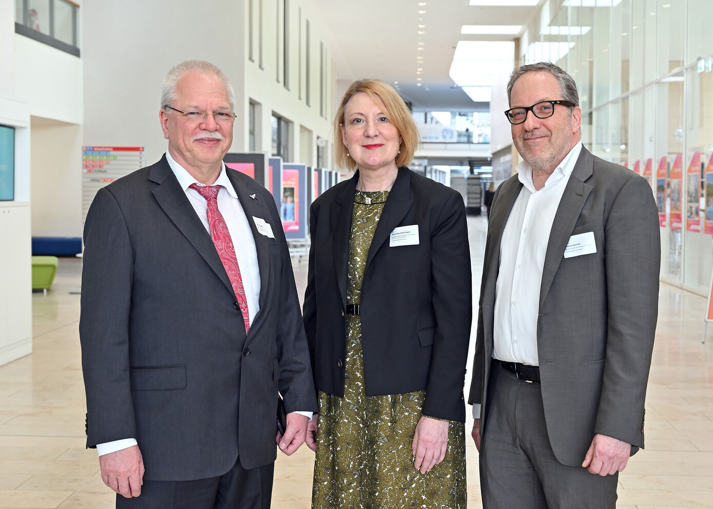 Medizinischer, kaufmännischer und wissenschaftlicher Vorstand des UKJ haben erstmals seit vier Jahren zum Jahresempfang an Thüringens einziges Universitätsklinikum eingeladen.