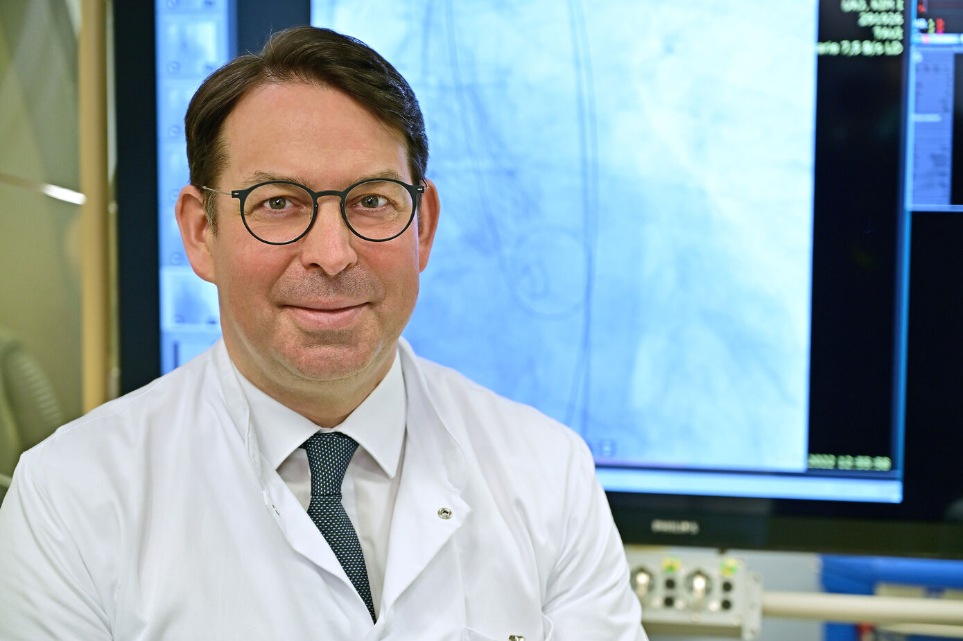 Prof. Dr. Paul Christian Schulze leitet die Klinik für Innere Medizin I (Kardiologie) am Universitätsklinikum Jena. Foto: UKJ