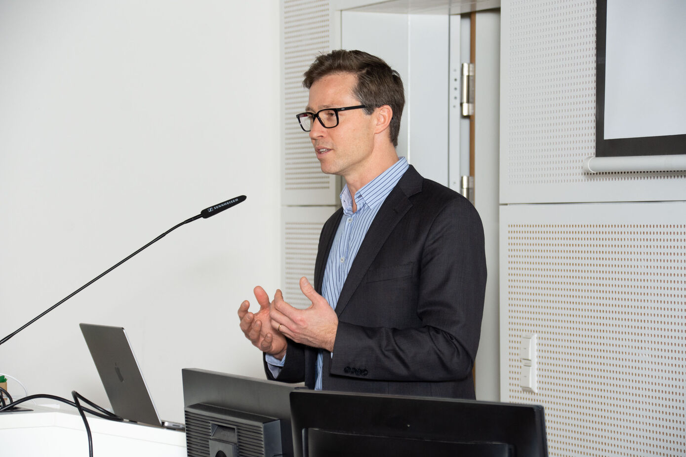 CSCC-Keynote-Lecture mit Prof. David McIntyre (Kings College London) Foto: Wetzel/UKJ