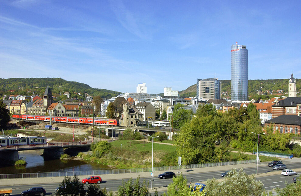 Blick auf die Innenstadt von Jena - Foto: Schröder