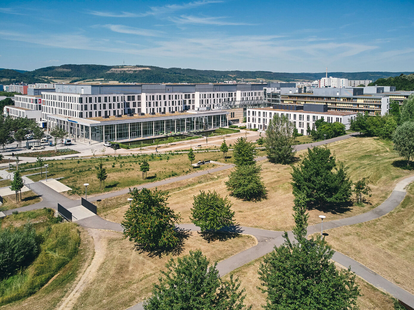 Der 2016 in Jena /Lobeda eröffnete Klinikumsneubau zählt zu den modernsten Krankenhausneubauten in Deutschland. Foto: A. Schroll/UKJ.