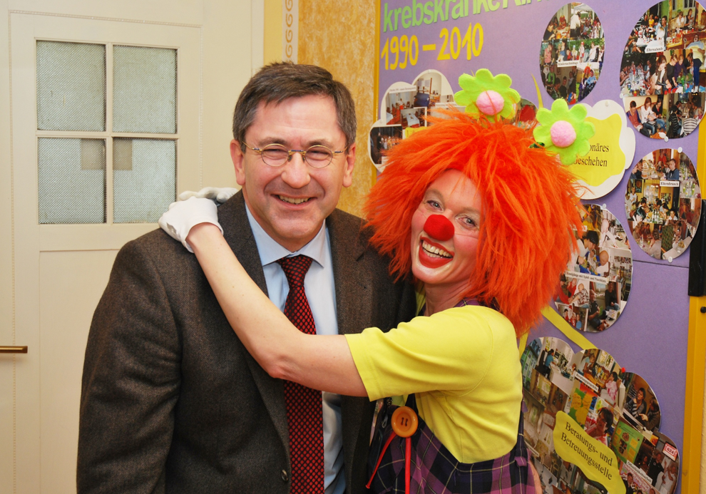 Prof. Beck mit Klinikclown \