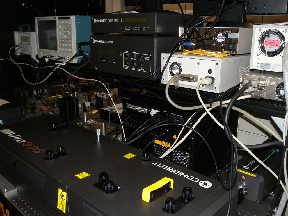 Figure 2: Coherent Mira900F Titanium:Sapphire laser used for 2-photon excitation. The TiSa-laser is pumped by a Coherent Verdi NdYVO4-laser.