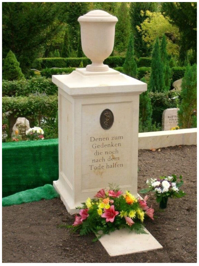 Ehrengrabstätte der Medizinischen Fakultät zur Bestattung der Körperspenderinnen und Körperspender auf dem Jenaer Nordfriedhof. Foto: Anatomische Sammlung, Jena
