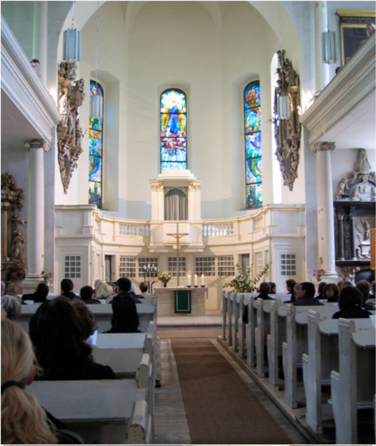 Ökumenische Gedenkfeier für Körperspenderinnen und Körperspender in der Friedenskirche in Jena am 25. Mai 2005. Foto: Anatomische Sammlung, Jena
